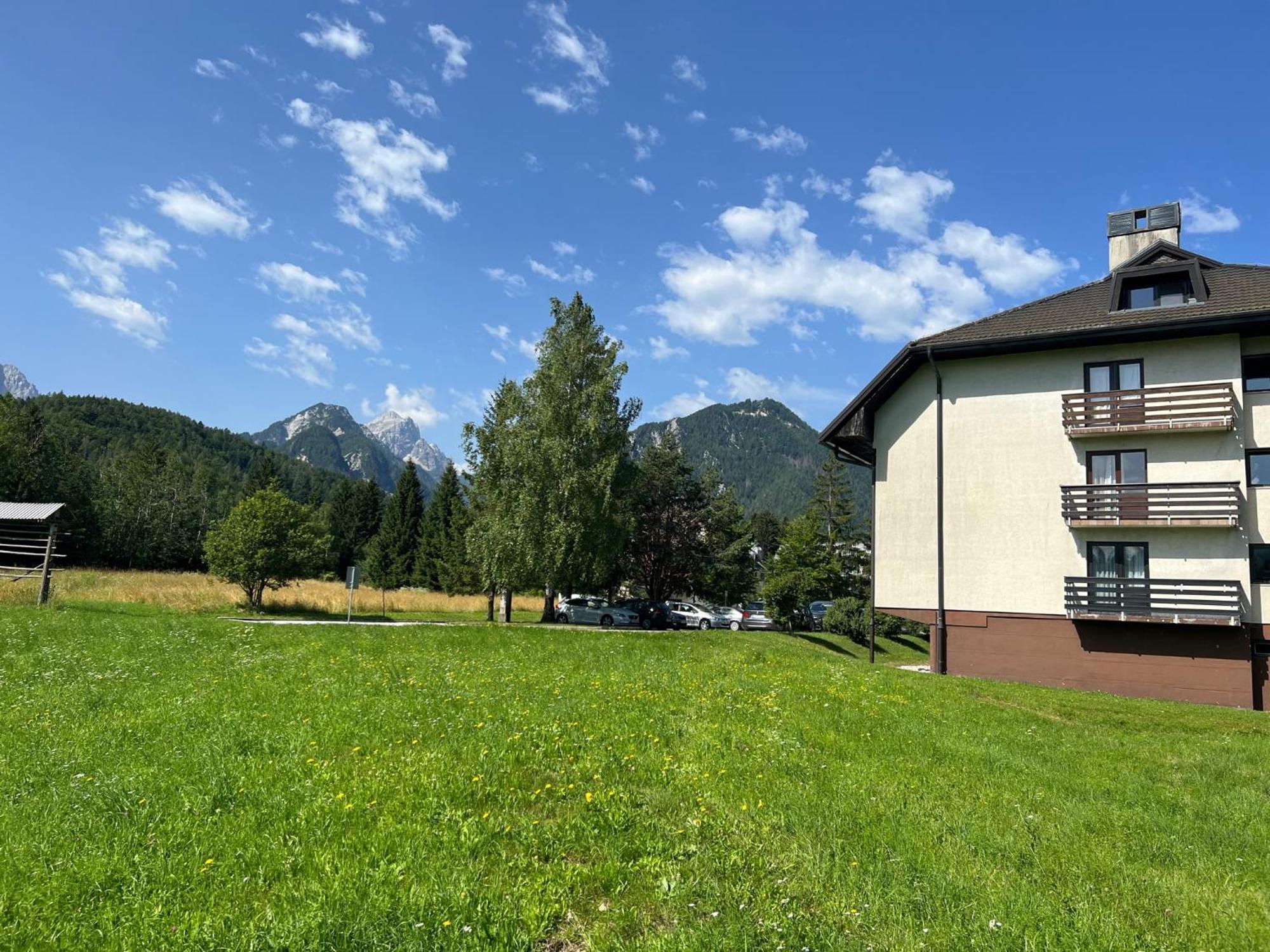 Ajda Apartment Кранска гора Екстериор снимка